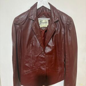 Vintage Women's Burgundy and Red Jacket